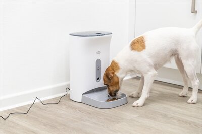 TRIXIE VOEDERAUTOMAAT SMART 2.0 WIT / GRIJS 4,5 LITER