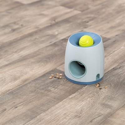 TRIXIE DOG ACTIVITY STRATEGIESPEL BALL&TREAT LICHTGRIJS  BLAUW 17X17X18 CM BAL 6 CM