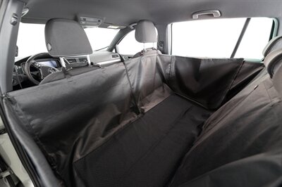 TRIXIE AUTO-HONDENDEKEN MET DEURBESCHERMING ZWART 150X135 CM