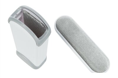 TRIXIE HARENPLUIZENBORSTEL MET REINIGINGSSTATION WIT / GRIJS 33 CM